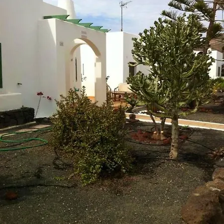 2 Bedrooms With Sea View Shared Pool And Enclosed Garden At Montana Roja *
