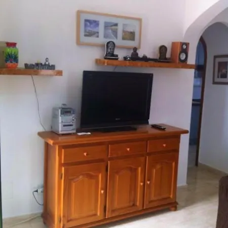 Apartment 2 Bedrooms With Sea View Shared Pool And Enclosed Garden At Montana Roja *